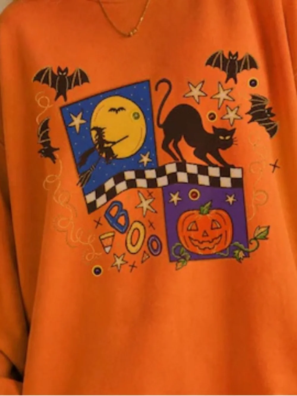 Gildan Sorange Halloween Graphic Pullover Sweatshirt, Vintage Style And Cute Cat